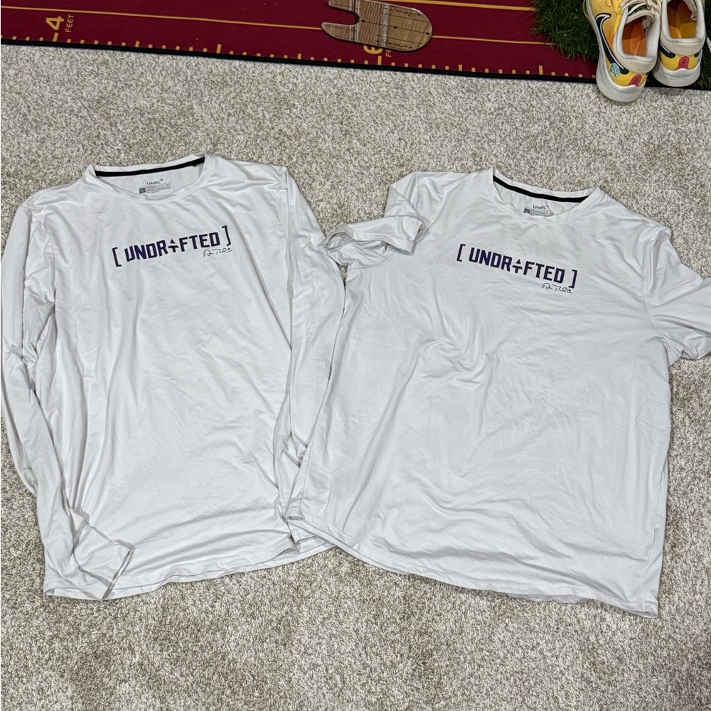 UNRL Ultra Tee & LS Size L EUC Adam Thielen Undrafted